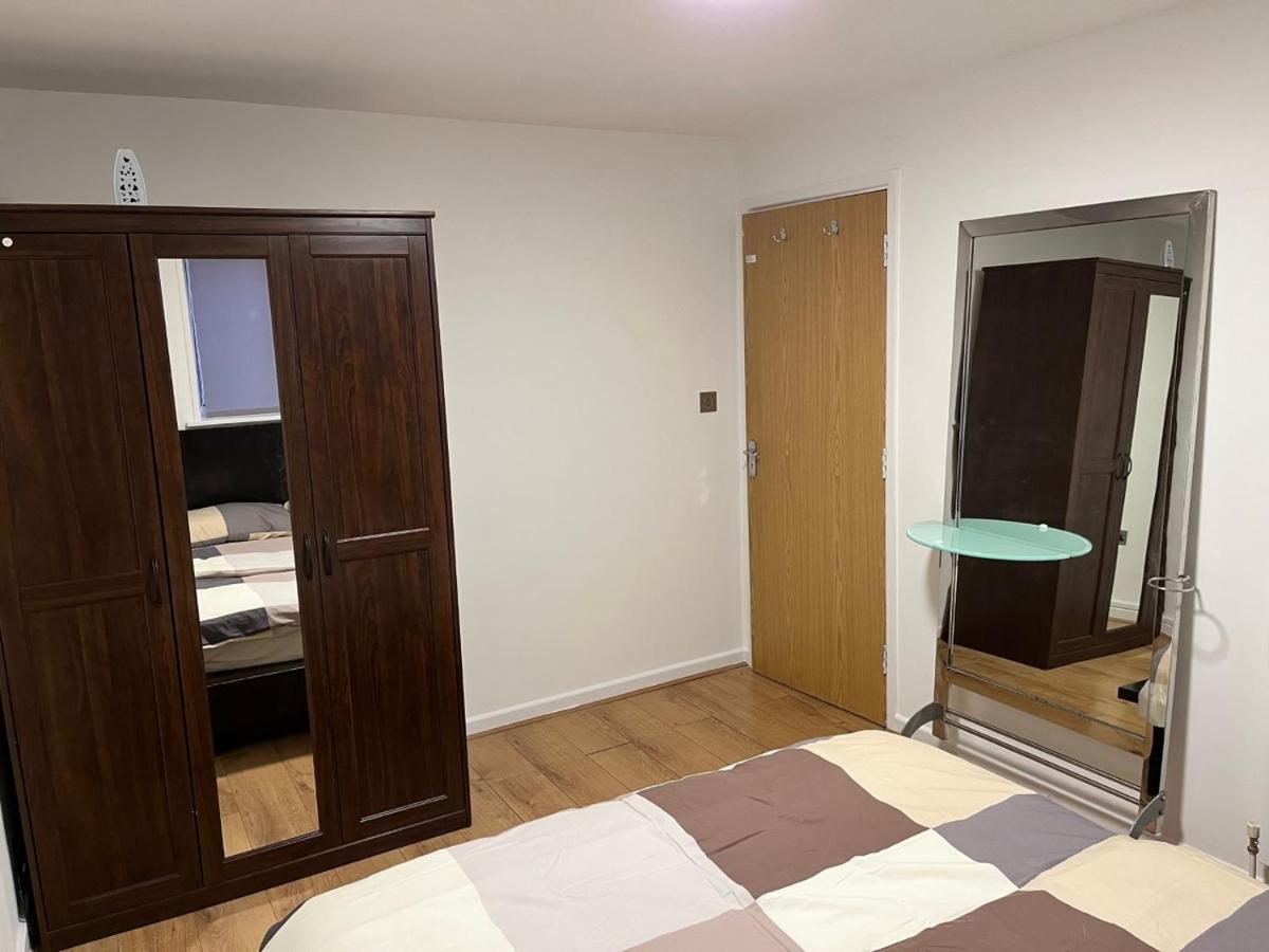 Three Bedroom House In Tooting By Star Apartments London Eksteriør bilde